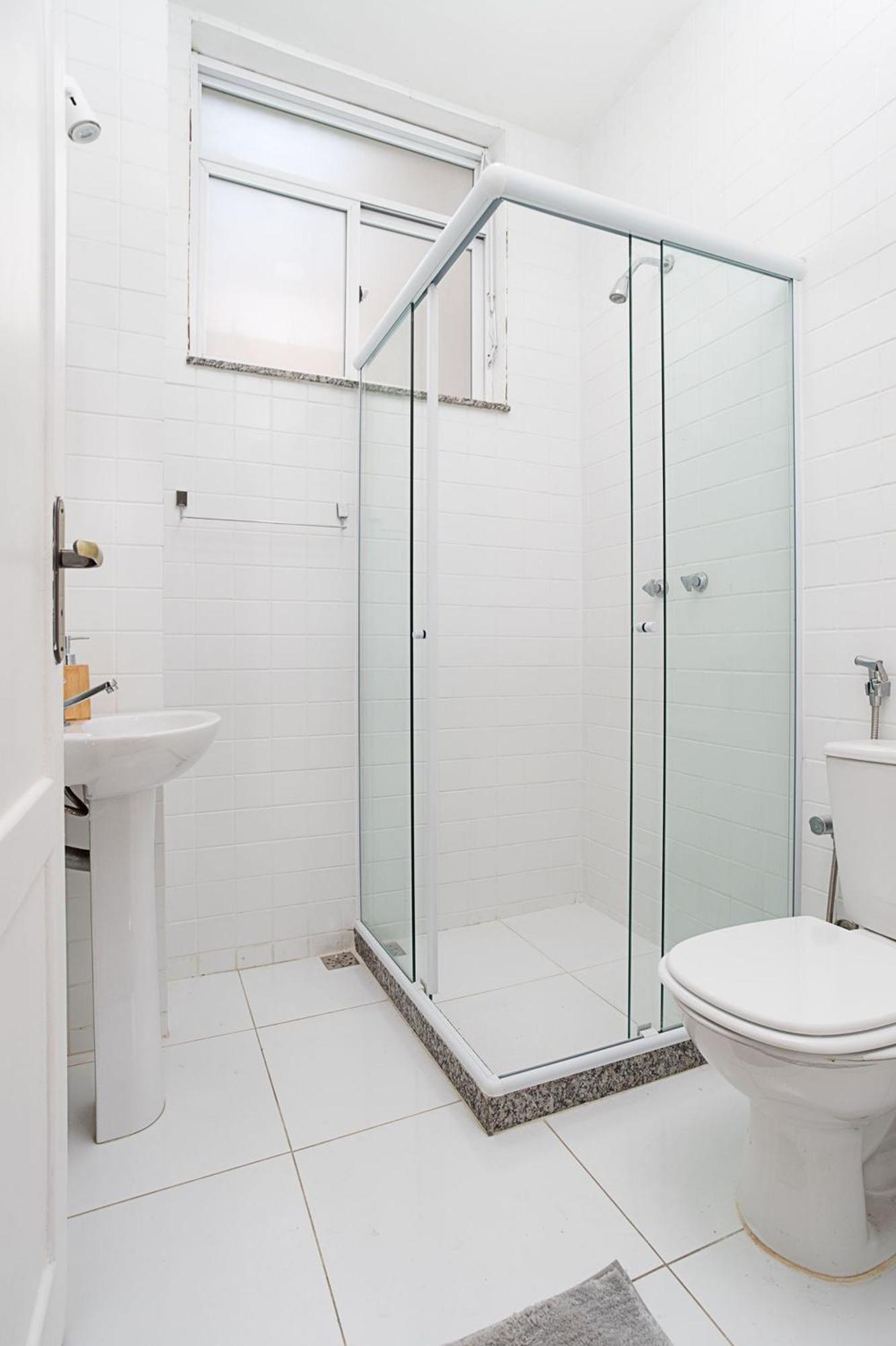 Em Copacabana Com Varanda 2 Quartos Pertinho Da Appartement Rio de Janeiro