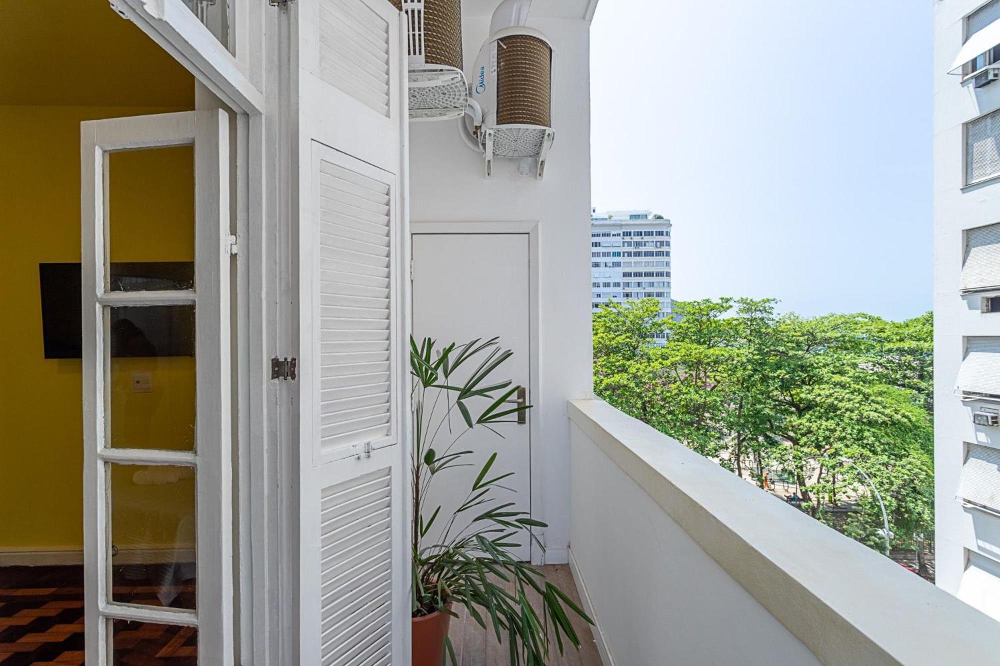 Appartement Em Copacabana Com Varanda 2 Quartos Pertinho Da
