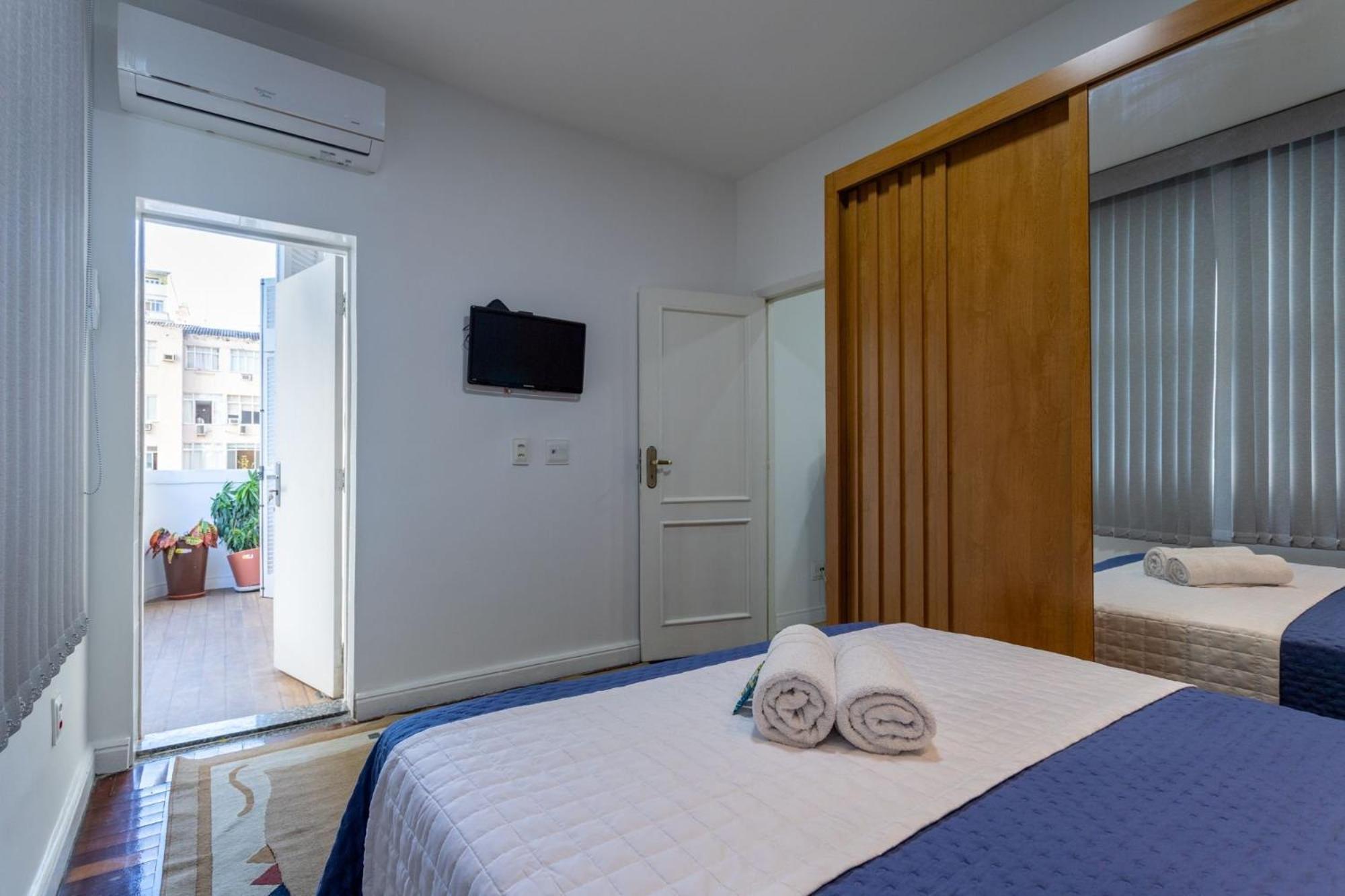 Em Copacabana Com Varanda 2 Quartos Apartamento